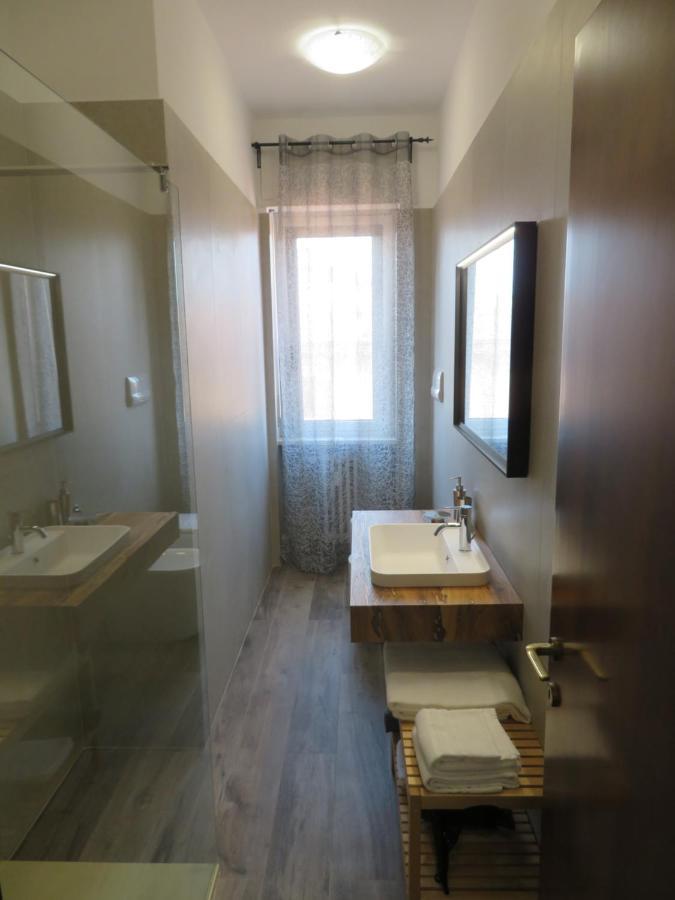 City39 "Residenze Del Cuore" Верона Екстериор снимка
