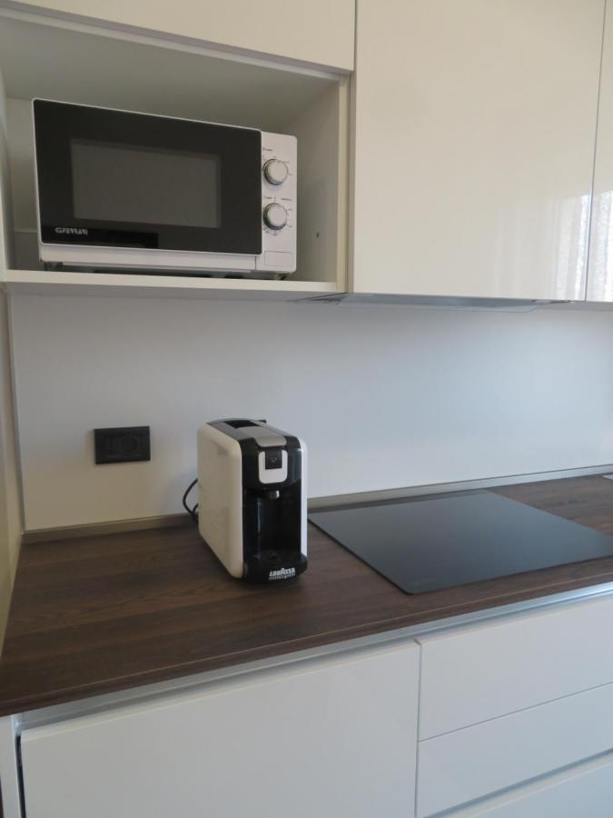 City39 "Residenze Del Cuore" Верона Екстериор снимка