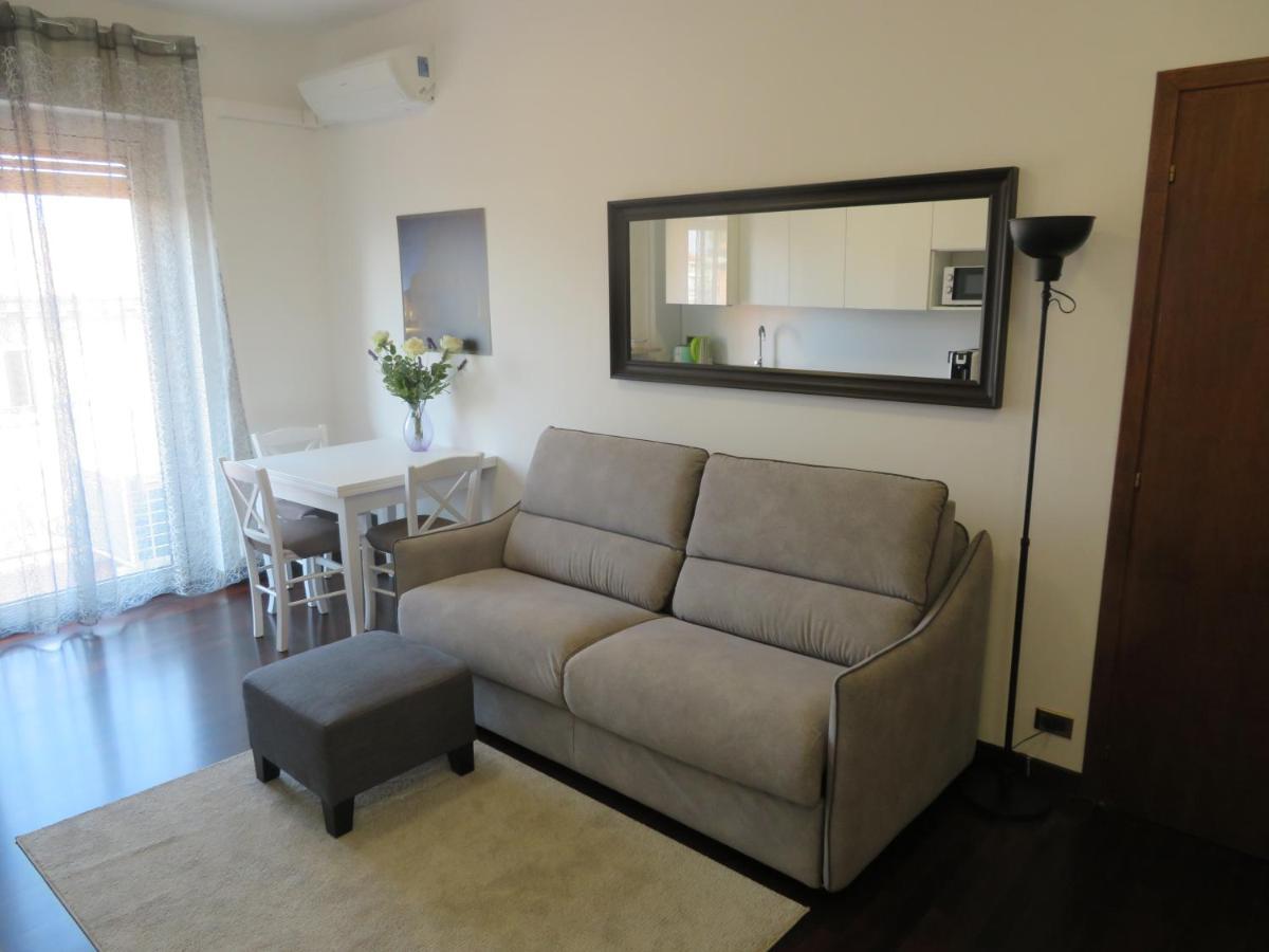 City39 "Residenze Del Cuore" Верона Екстериор снимка