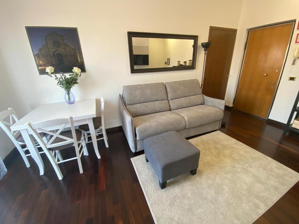 City39 "Residenze Del Cuore" Верона Екстериор снимка